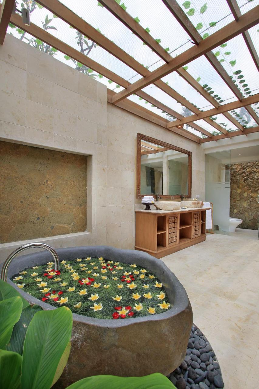 Graha Sandat Villas By Pramana Villas Ubud Exterior foto